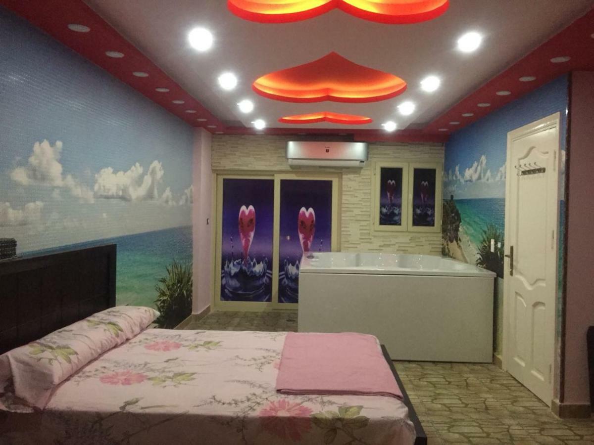 Al-Madina Tower Apartments Marsa Matrouh Esterno foto