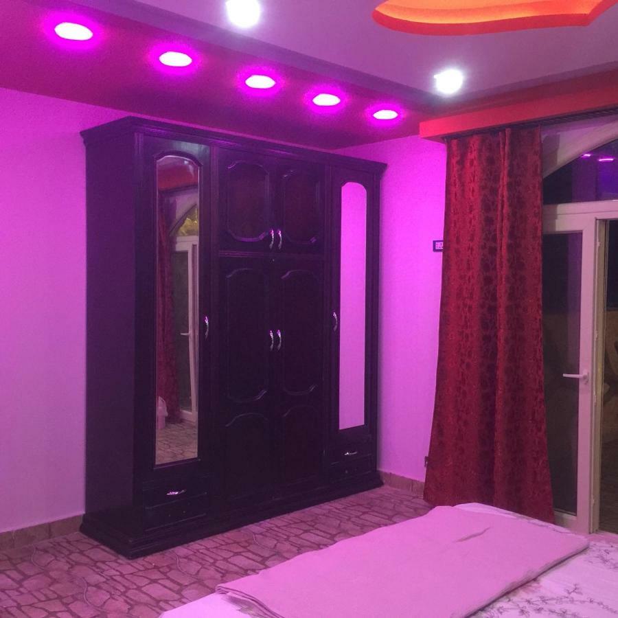 Al-Madina Tower Apartments Marsa Matrouh Esterno foto